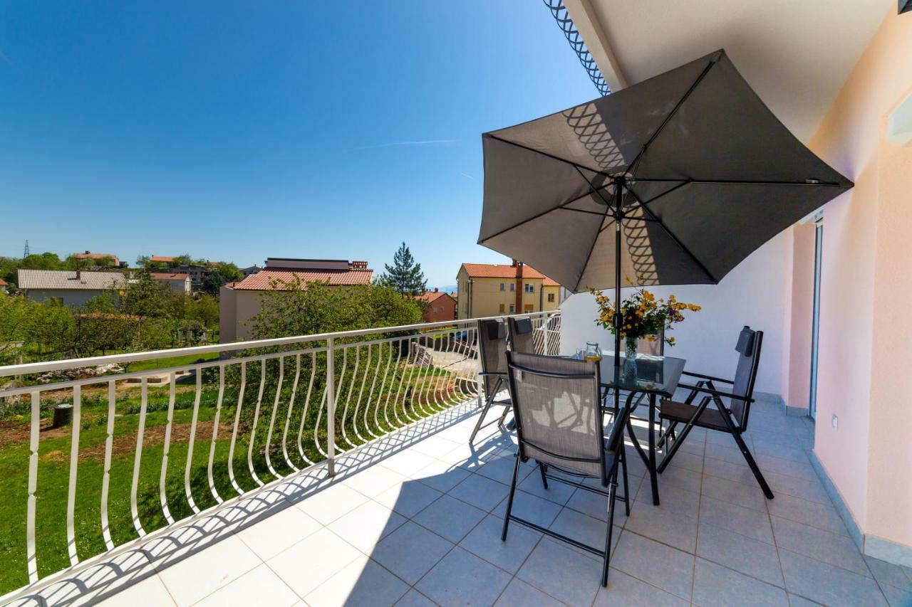 קסטב Apartments Raspolic מראה חיצוני תמונה